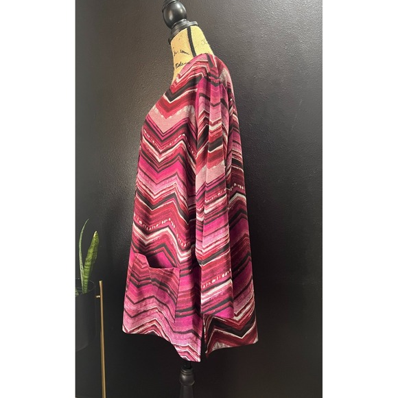 Susan Graver Weekend Size 2X Womens Tunic Top Chevron Pockets Oversized Casual - Picture 2 of 10
